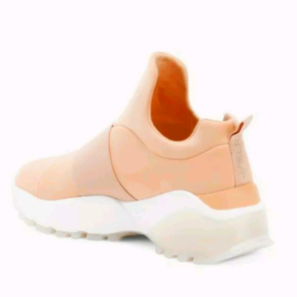 New In Box J/Slides Cliff Wedge Pull On Sneakers - image 2